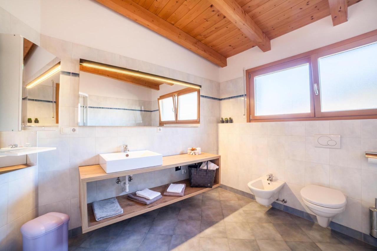 Oberegghof Ferienwohnung Hahnenkamm Rifiano Exterior photo